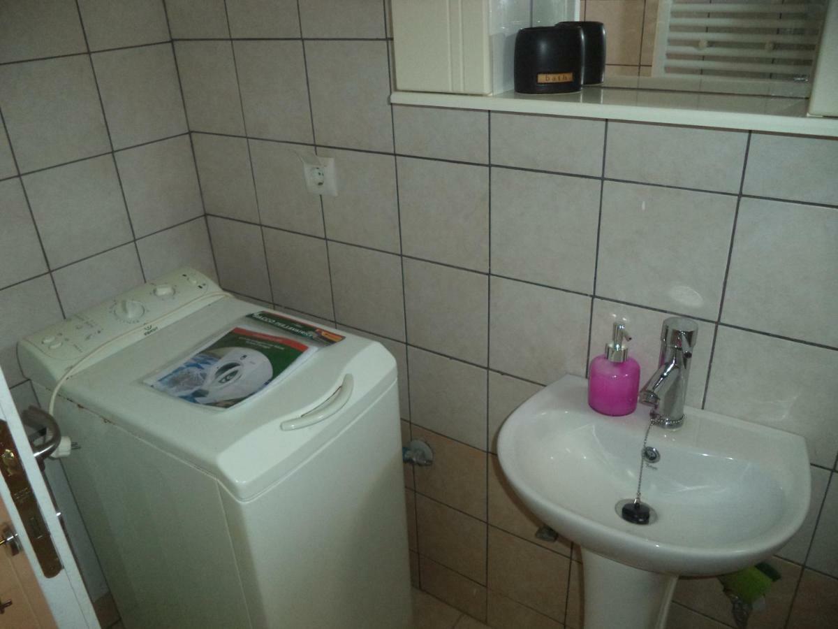 Appartement Karoubis